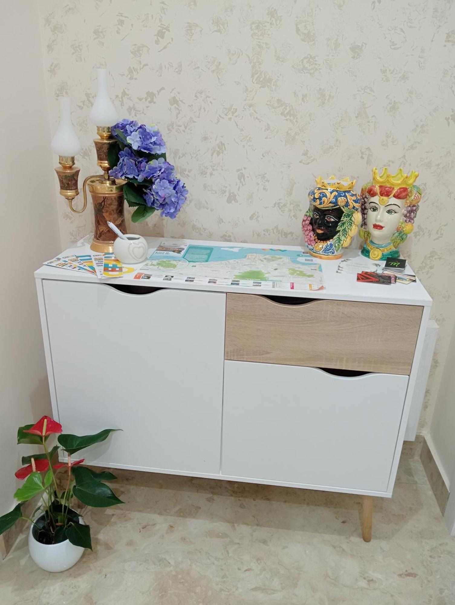 Suite Roma 체팔루 외부 사진