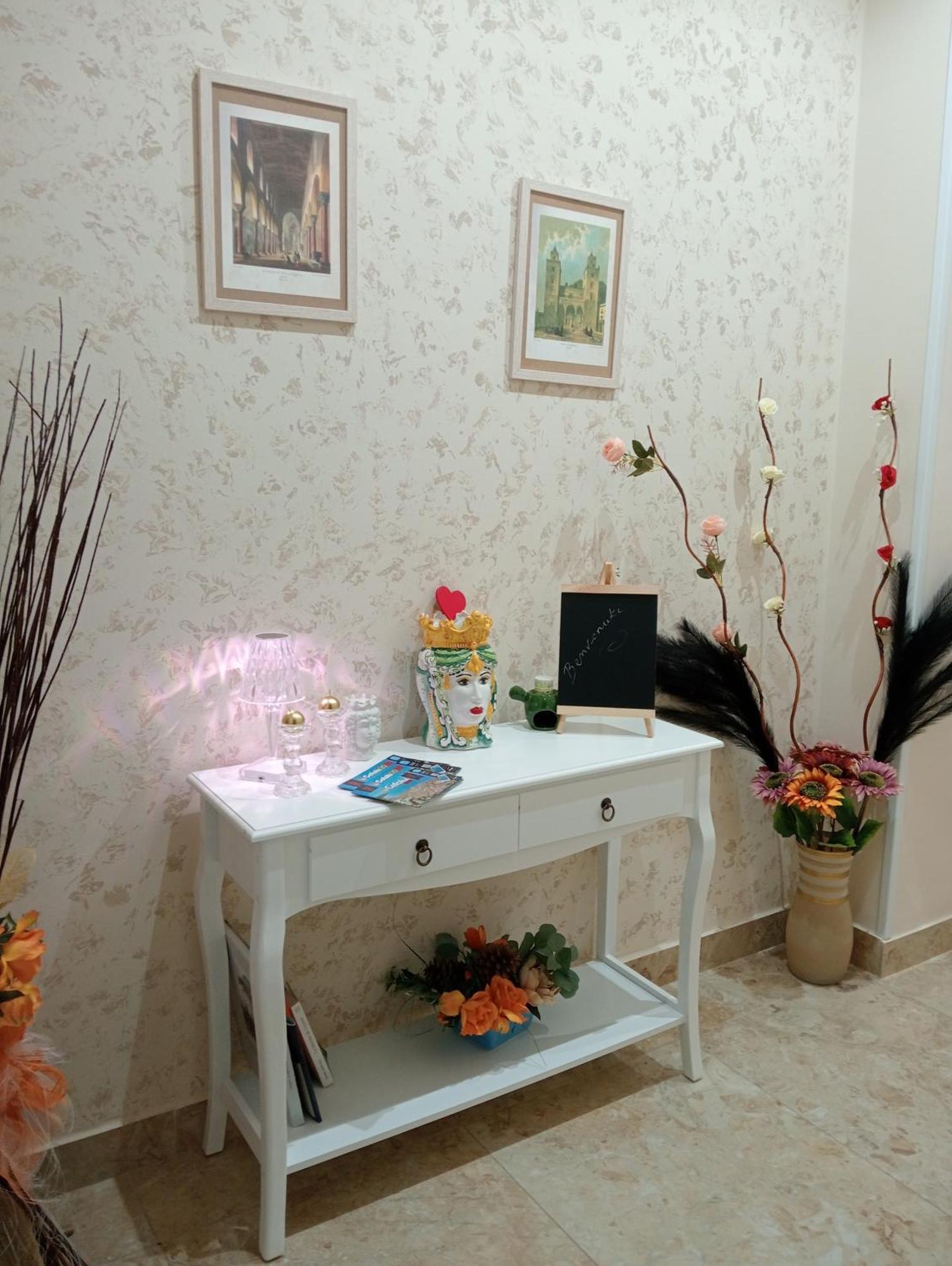 Suite Roma 체팔루 외부 사진
